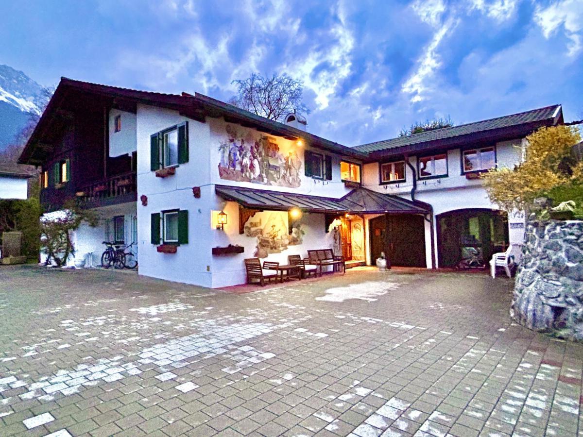 Hotel Bergland Grainau Exterior photo